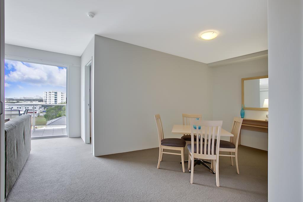 Quality Suites Pioneer Sands Wollongong Luaran gambar
