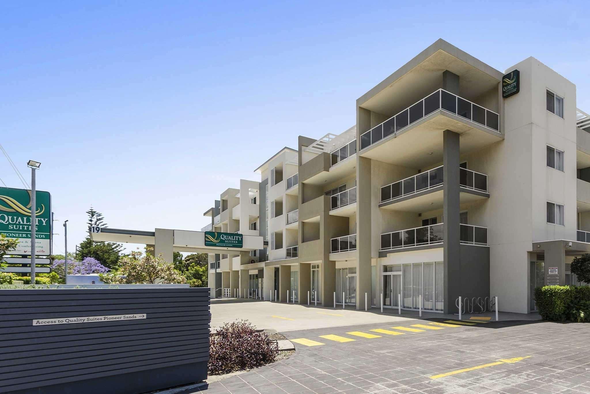Quality Suites Pioneer Sands Wollongong Luaran gambar