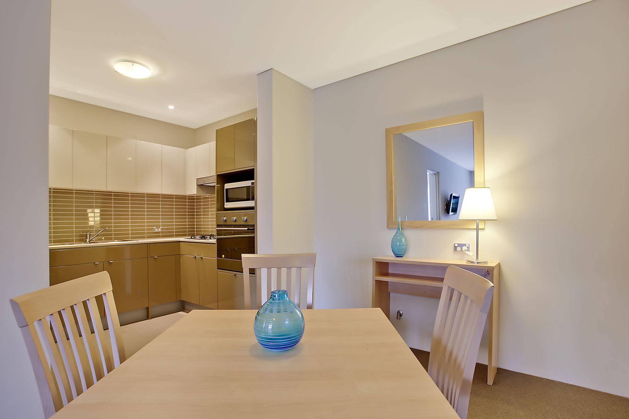 Quality Suites Pioneer Sands Wollongong Luaran gambar