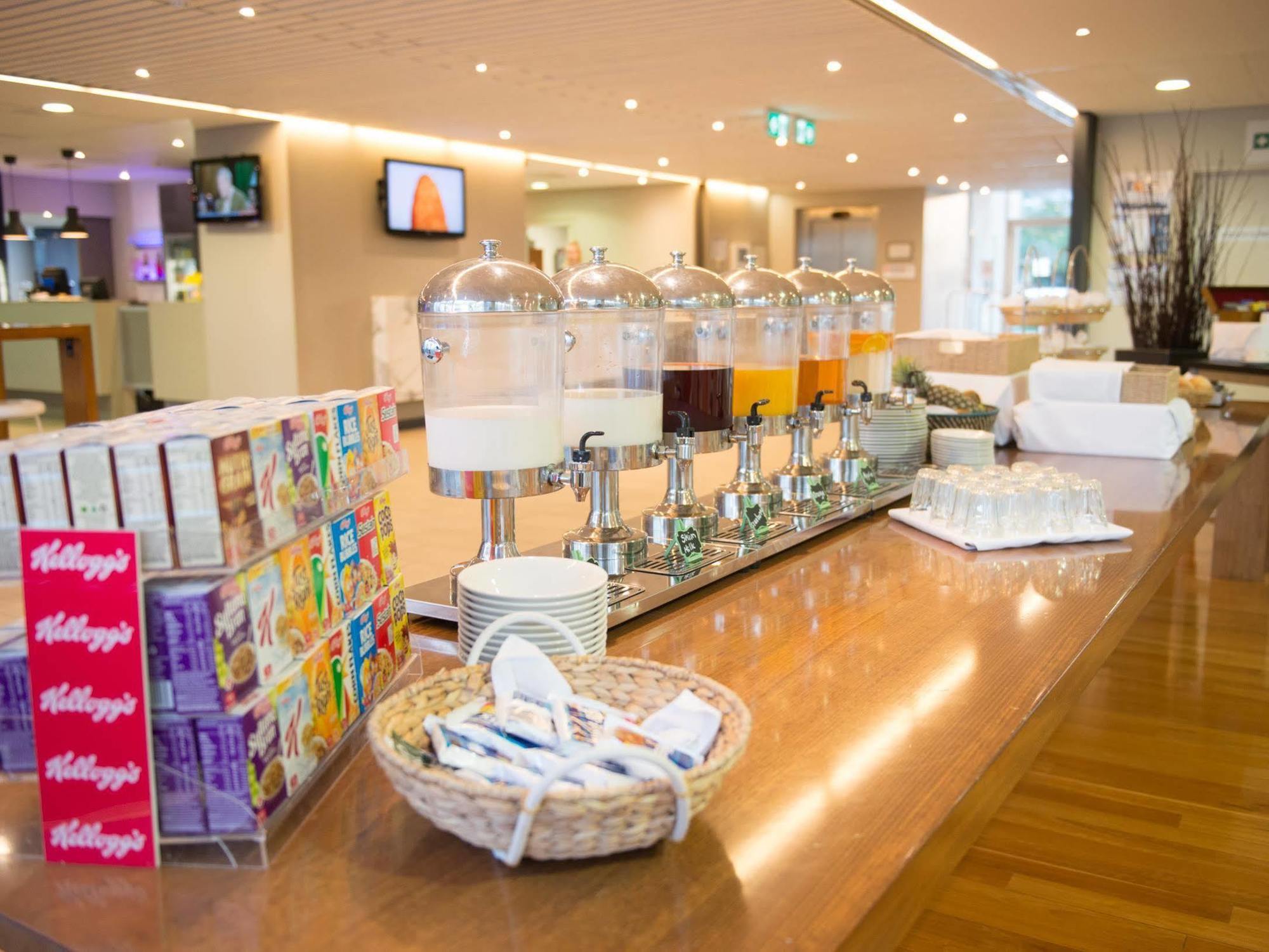 Quality Suites Pioneer Sands Wollongong Luaran gambar